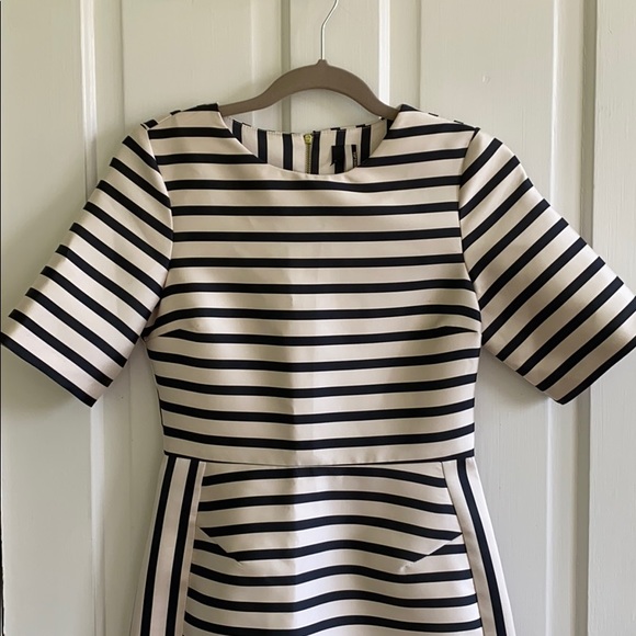 Black and white stripe topshop dress - Picture 3 of 7
